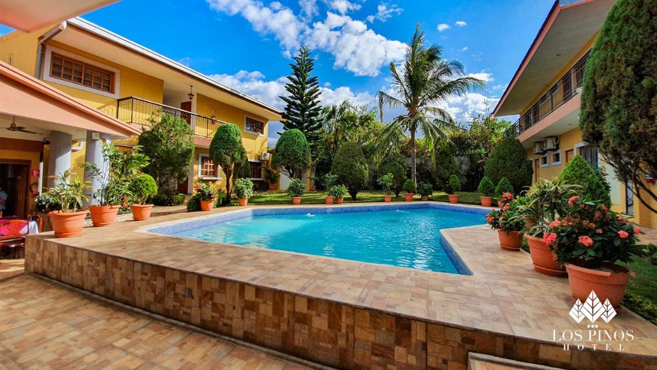 מנאגווה Hotel Los Pinos מראה חיצוני תמונה