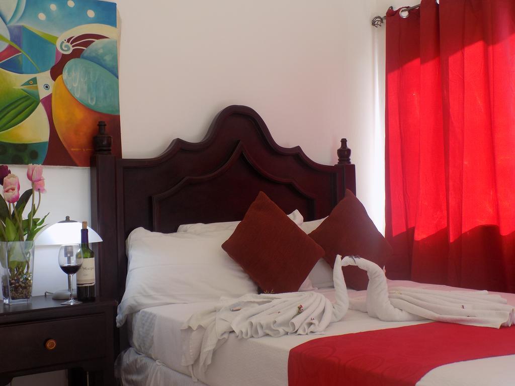 מנאגווה Hotel Los Pinos מראה חיצוני תמונה