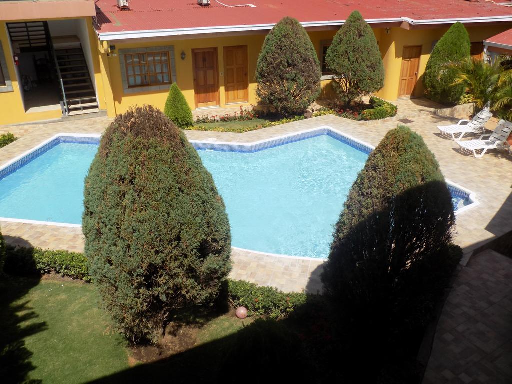 מנאגווה Hotel Los Pinos מראה חיצוני תמונה