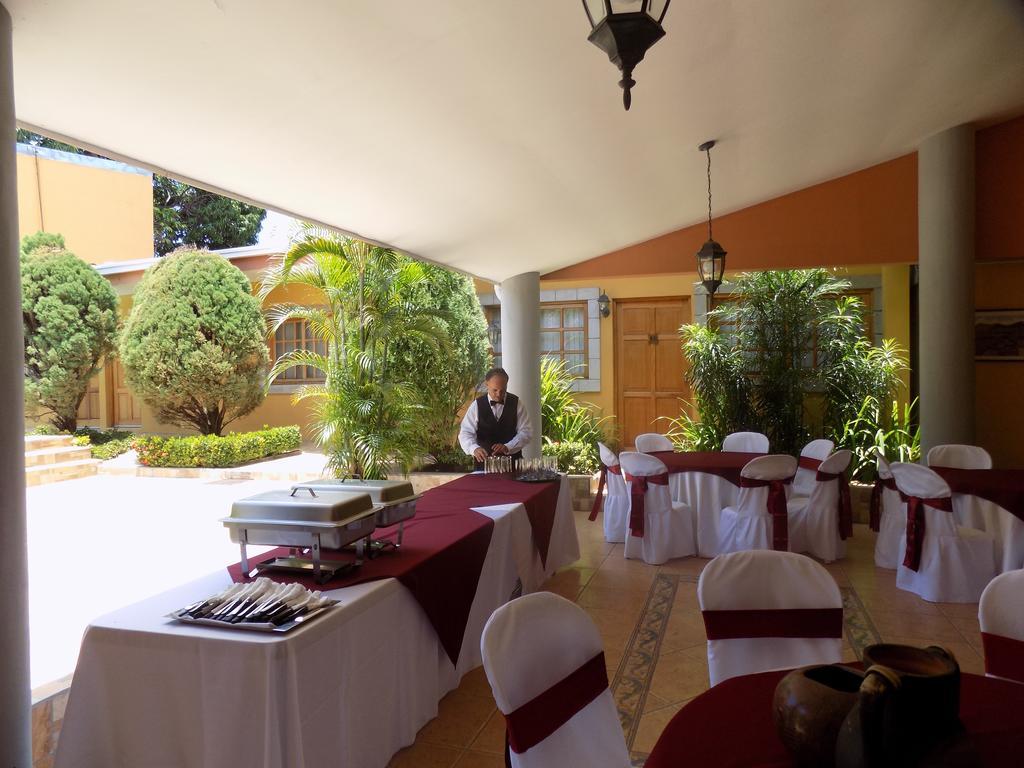 מנאגווה Hotel Los Pinos מראה חיצוני תמונה