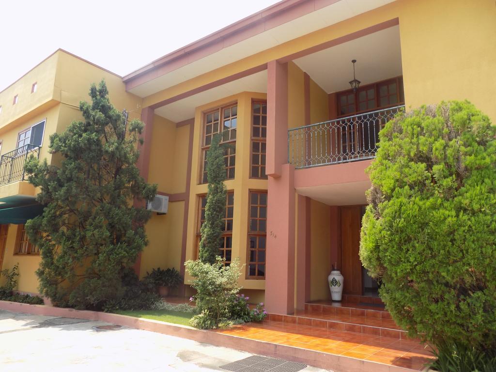 מנאגווה Hotel Los Pinos מראה חיצוני תמונה
