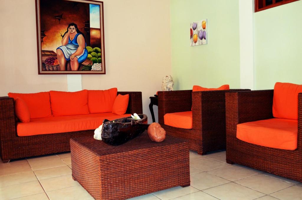 מנאגווה Hotel Los Pinos מראה חיצוני תמונה
