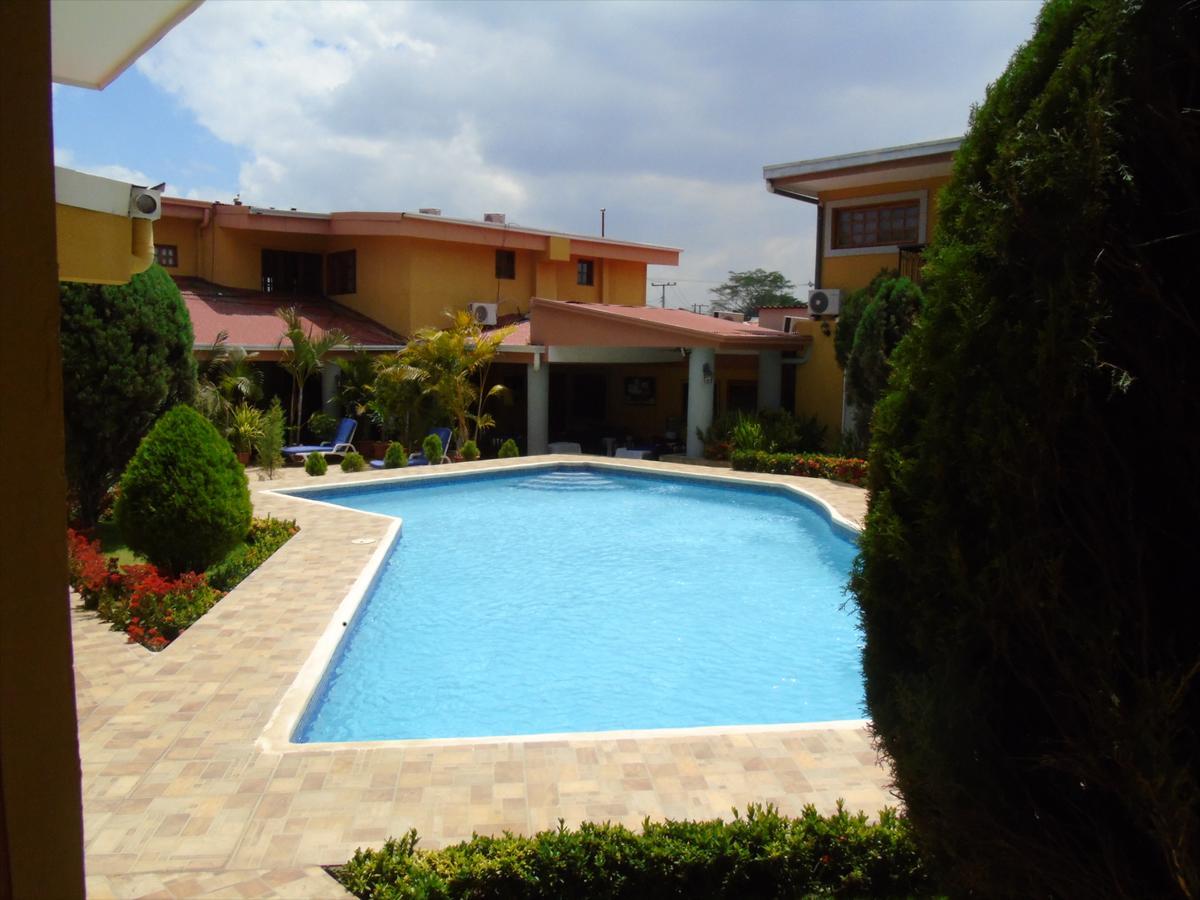 מנאגווה Hotel Los Pinos מראה חיצוני תמונה