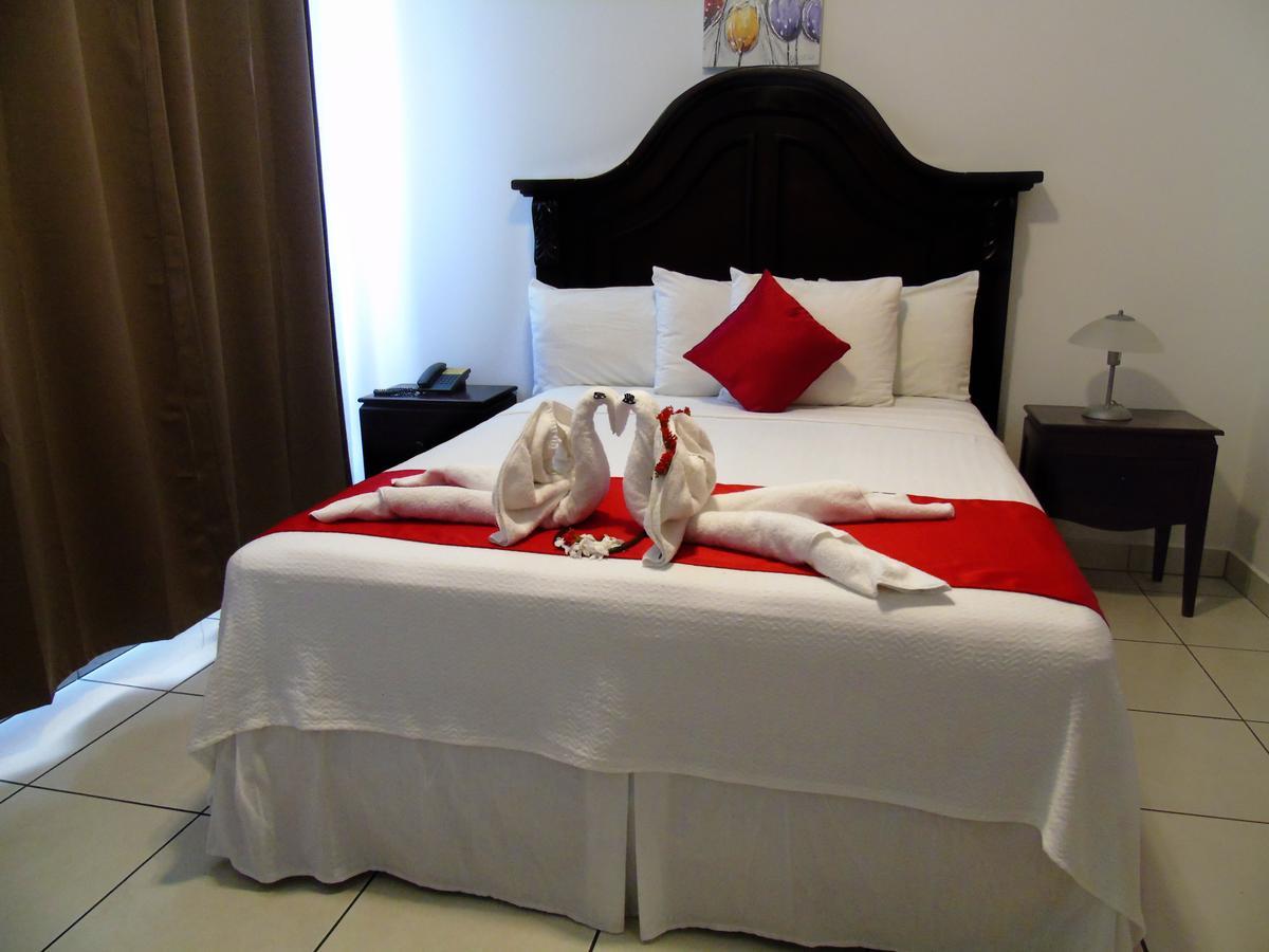 מנאגווה Hotel Los Pinos מראה חיצוני תמונה